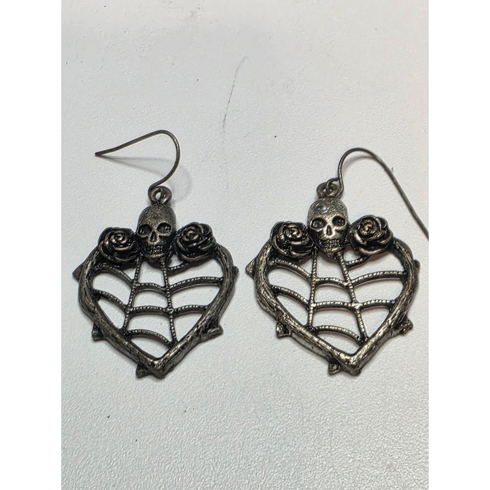 Gothic Skull Rose Heart Spider Web Earrings Dark Silver Tone Punk Halloween